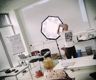 Wir hatten einen fabelhaften und lehrreichen Tag mit dem Ton- und Kameraspezialisten Andreas Usenbenz aus Ulm. Andreas ist seit vielen Jahren ein erfolgreicher Experte für Filmaufnahmen, Filmschnitt, Social Media Content und Tonproduktion.